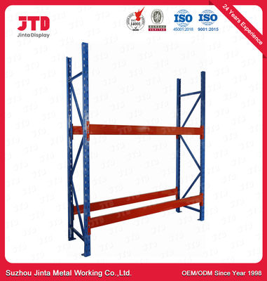 Capacidad 1500kgs de los estantes del metal de la altura los 5m Warehouse por la capa resistente